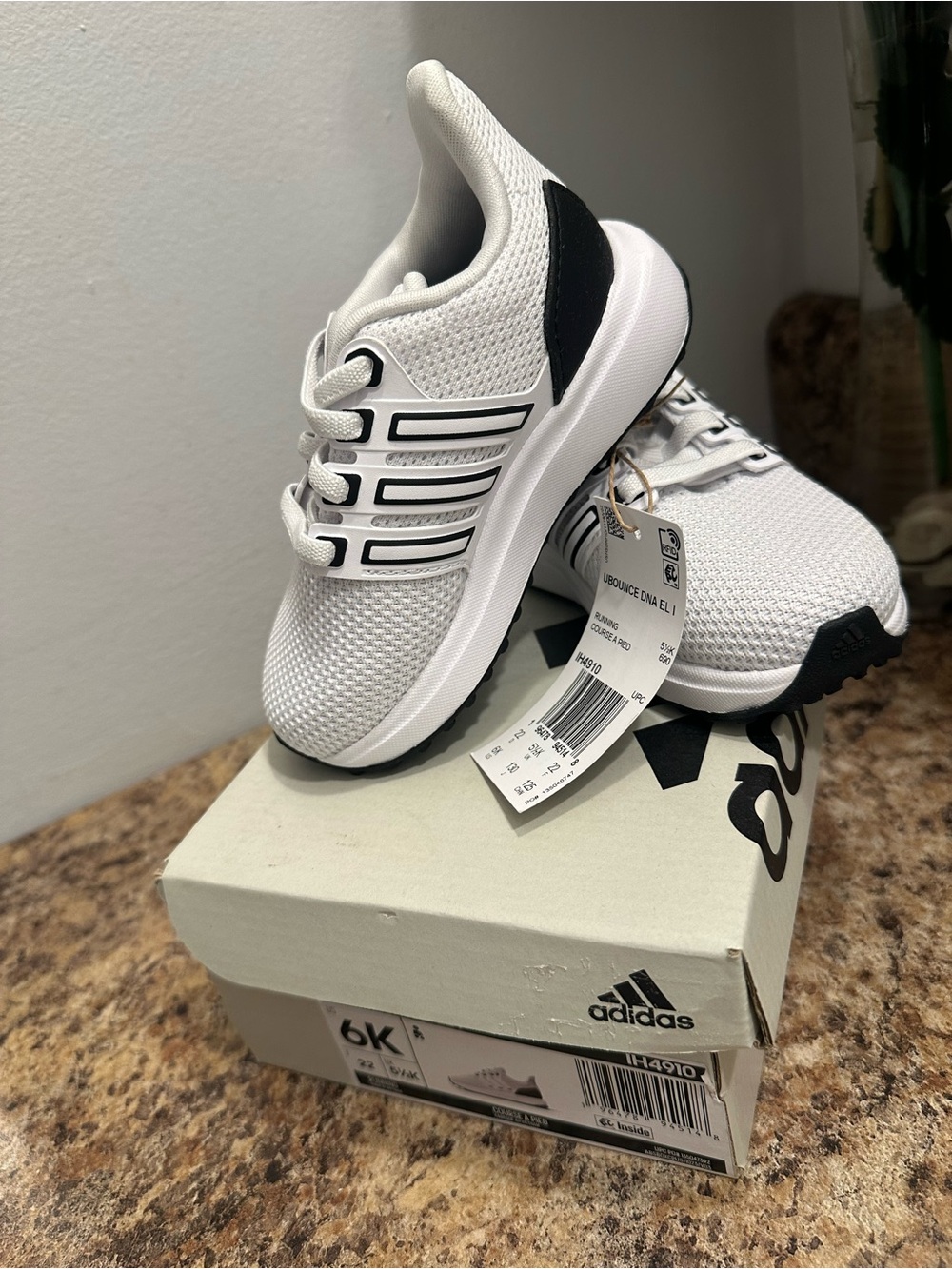 adidas Kids White and Black Sneakers - UBounce DNA EL I